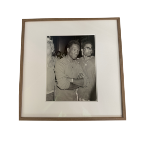 Eddy Murphy with bodyguards