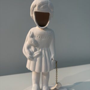 Dolls small - various pieces