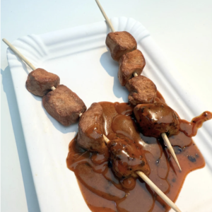 saté met pindasaus